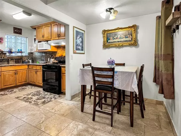 Montebello, CA 90640,113 N 19th Street