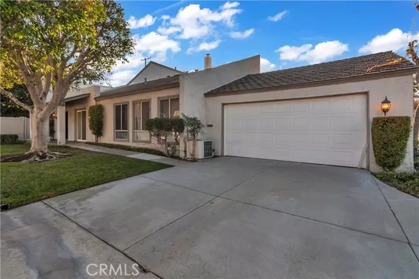 La Mirada, CA 90638,12203 Santa Gertrudes Avenue #58