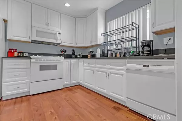 Valley Village, CA 91607,12334 Chandler #C