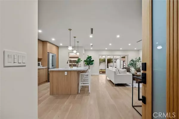 Long Beach, CA 90808,5312 E Flagstone