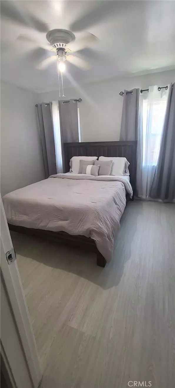 South Gate, CA 90280,9505 Bryson