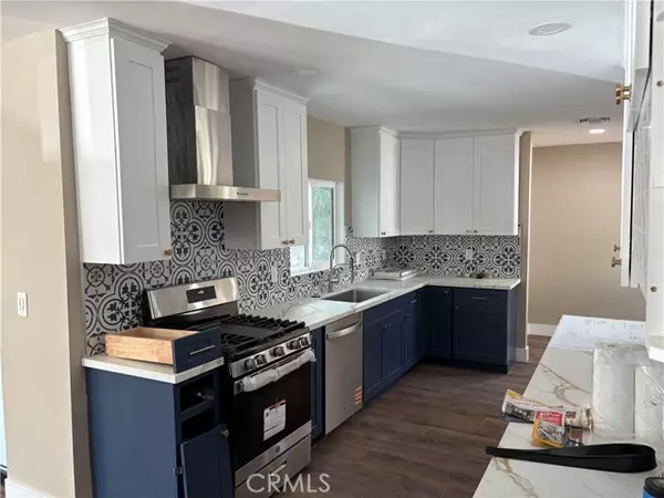 Long Beach, CA 90815,2715 Petaluma Avenue