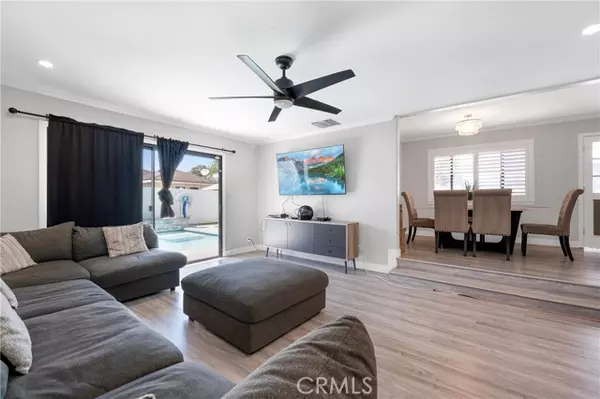 Long Beach, CA 90808,4839 Premiere