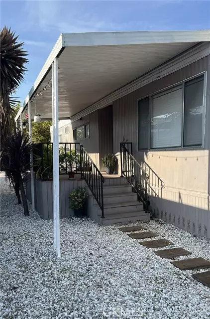 Baldwin Park, CA 91706,1661 Puente Ave ##97