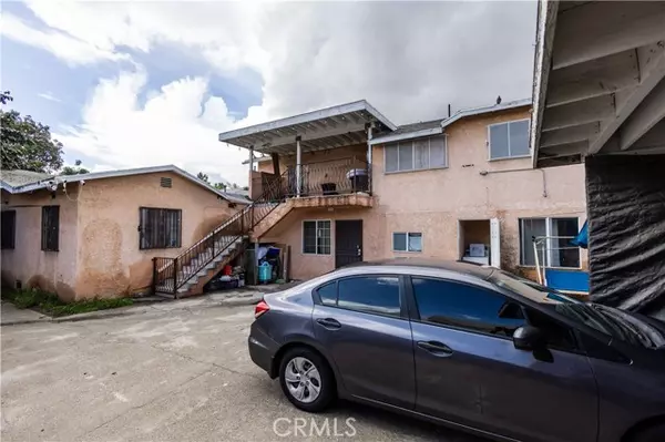 Los Angeles, CA 90059,1419 E. 111th St.