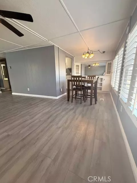 Covina, CA 91724,716 N Grand Ave #J4