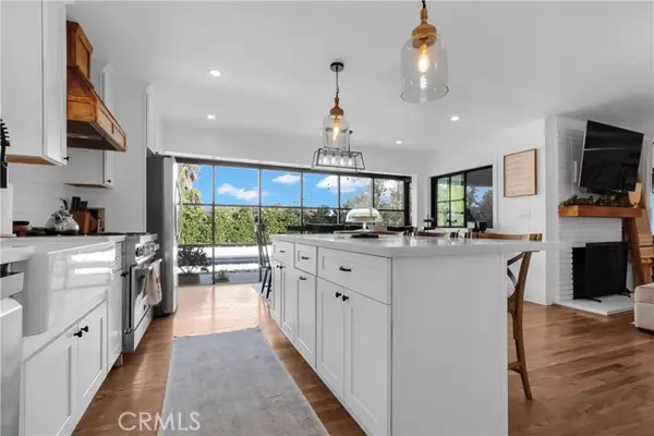 Granada Hills (los Angeles), CA 91344,11432 Sophia Avenue