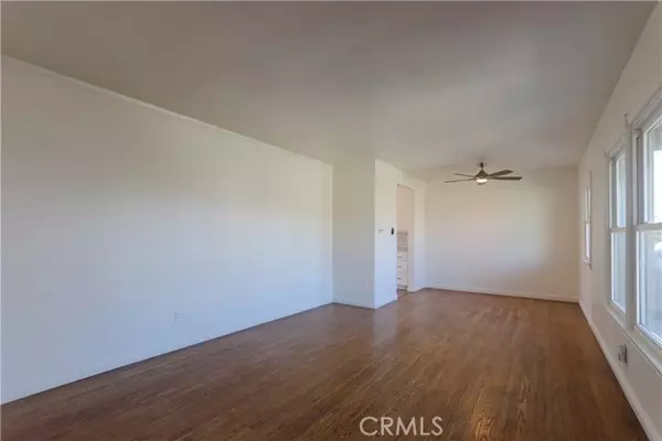 Downey, CA 90241,10556 Haledon