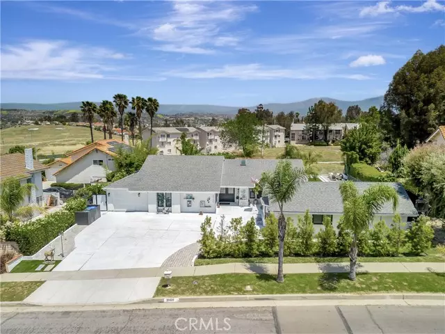 Walnut, CA 91789,20139 LAKE CANYON DR.