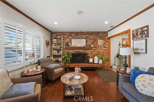 Anaheim, CA 92805,633 S Clementine Street