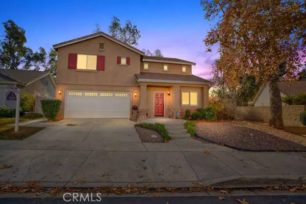 29095 Oak Creek Lane, Highland, CA 92346