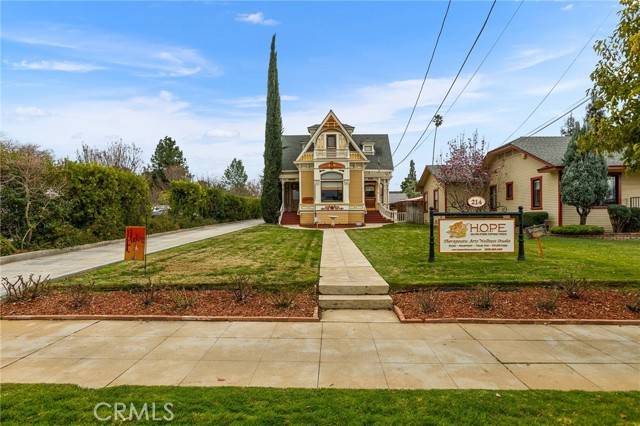 214 E Olive Avenue, Redlands, CA 92373