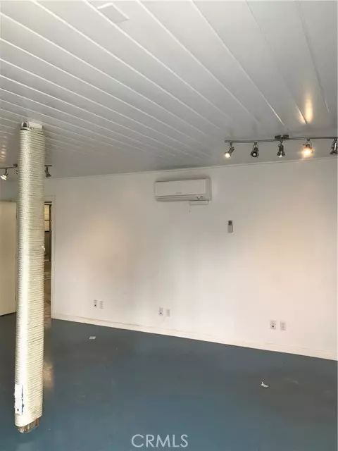 Costa Mesa, CA 92626,642 Baker Street