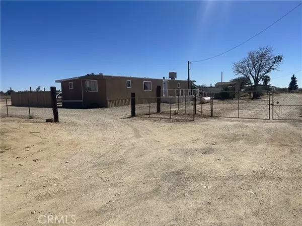 10406 Lone Butte Road, Mojave, CA 93501