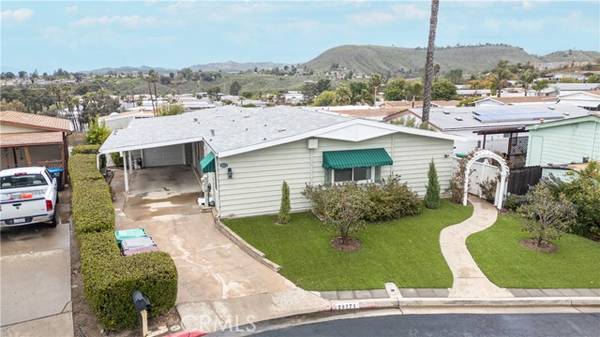 28771 Via Estrella, Murrieta, CA 92563