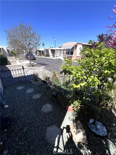 Yucaipa, CA 92399,12830 6th #43