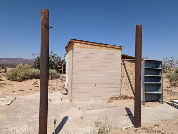 Newberry Springs, CA 92365,31600 Troy Road