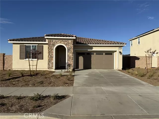 Hemet, CA 92543,194 Berrybush Street