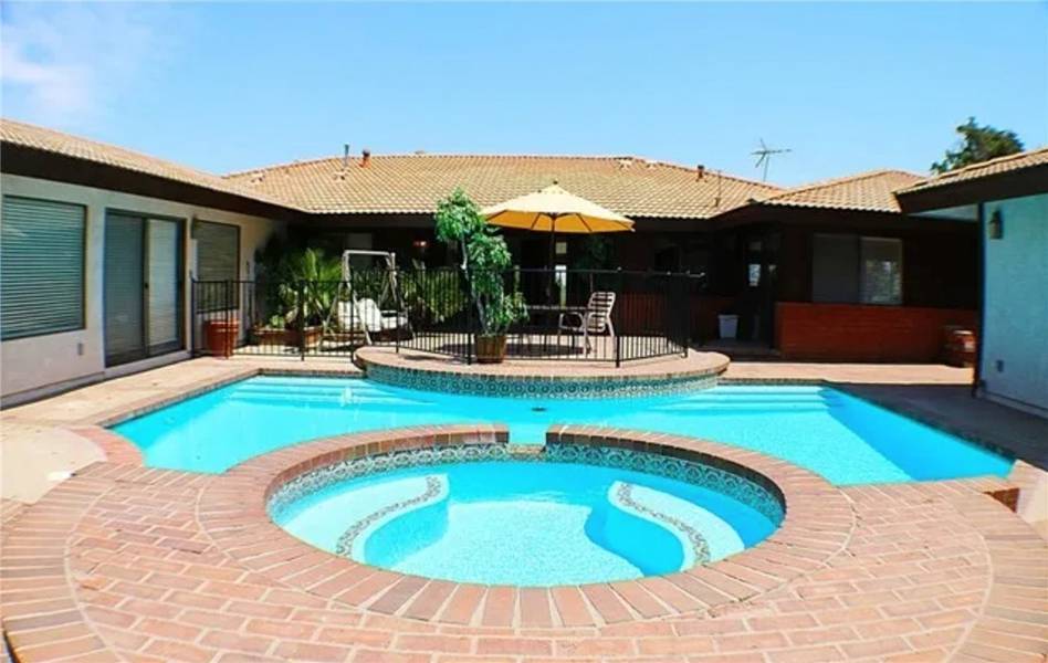 1200 Sunnyside Avenue, Redlands, CA 92373