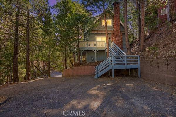 27941 Rainbow Drive, Lake Arrowhead, CA 92352