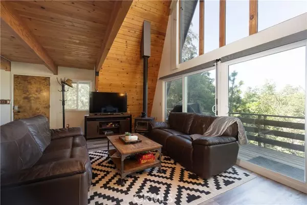 Lake Arrowhead, CA 92352,1154 Yukon Drive