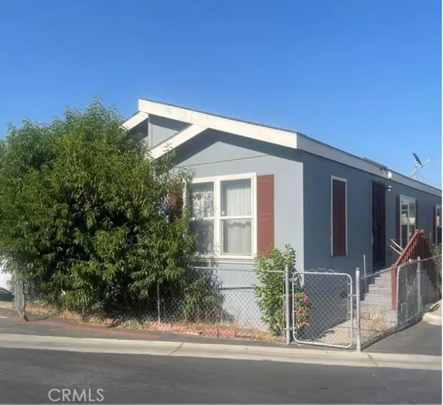 1826 W 19th Street #18, San Bernardino, CA 92411