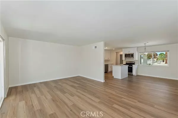 Palm Desert, CA 92260,74761 Leslie Avenue