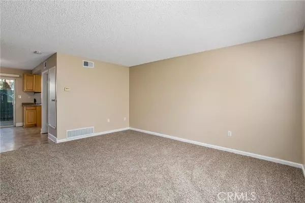 Colton, CA 92324,2255 Cahuilla Street #170