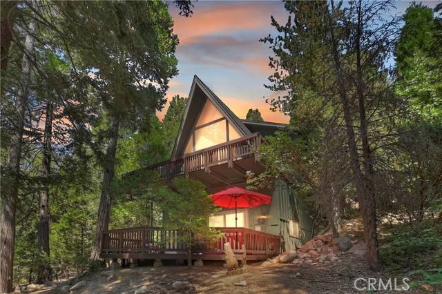 27488 Cedarwood Court, Lake Arrowhead, CA 92352