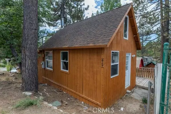 624 Temple Lane, Big Bear Lake, CA 92315