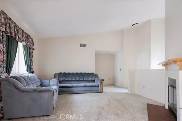 Rancho Cucamonga, CA 91730,8382 Western Trail Place #G