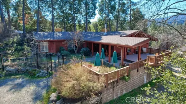 39670 Highview Drive, Oakhurst, CA 93644