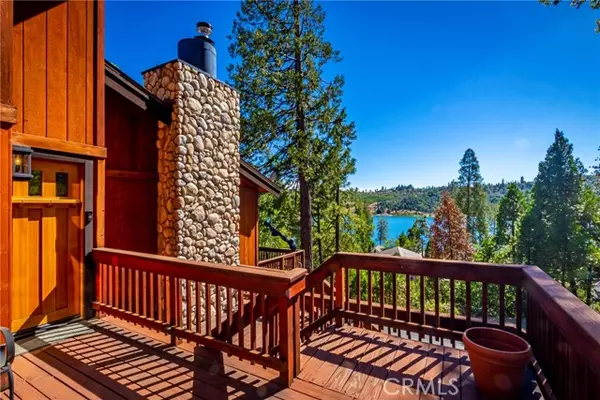 53719 Oak, Bass Lake, CA 93604