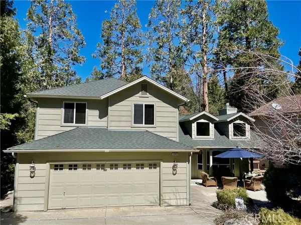 53885 Dogwood Creek Drive, Bass Lake, CA 93604