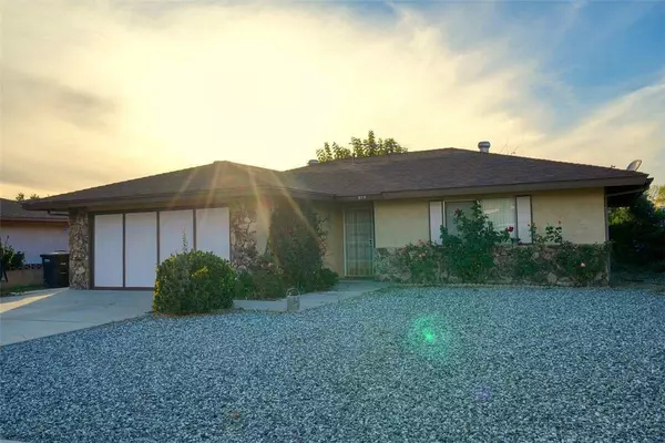 975 Malaga Place, Hemet, CA 92543