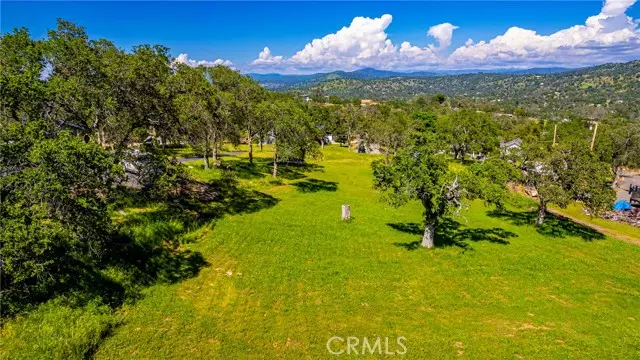 1 Horseshoe Drive, Coarsegold, CA 93614