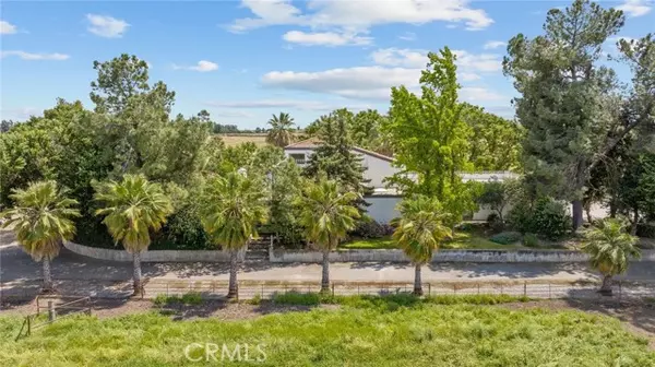 17663 Island Drive, Madera, CA 93636