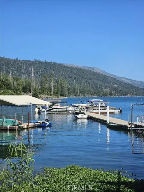 Bass Lake, CA 93604,39261 Cedar