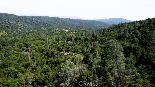 2 Road 200, Coarsegold, CA 93614