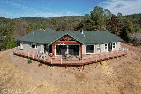 42617 Old Yosemite Road, Oakhurst, CA 93644