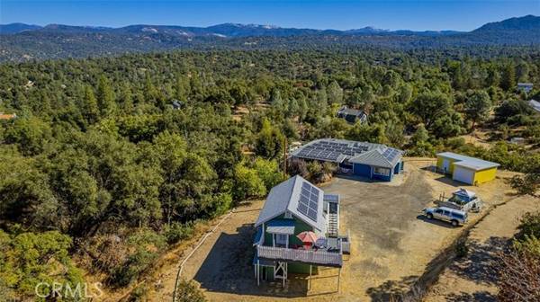 49756 Stillmeadow Lane, Oakhurst, CA 93644