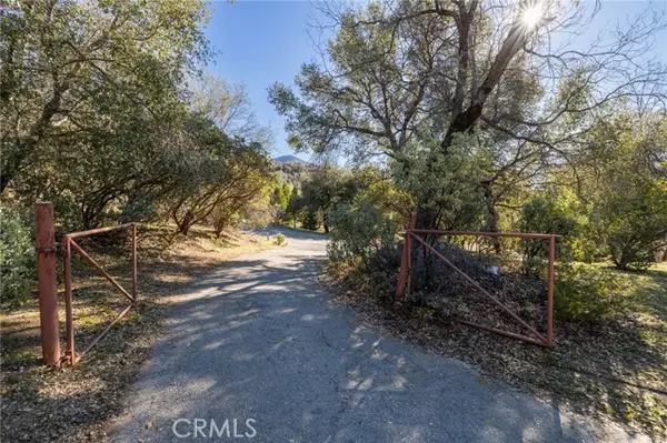 North Fork, CA 93643,33030 Road 233