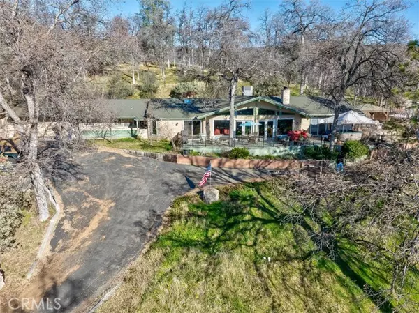 42387 Maples Lane, Oakhurst, CA 93644