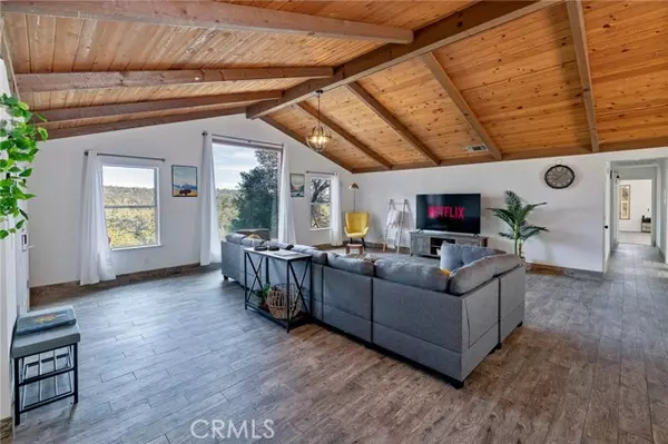 Mariposa, CA 95338,5273 Boyer Road