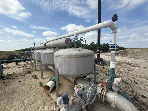 Caruthers, CA 93609,1 W Rose