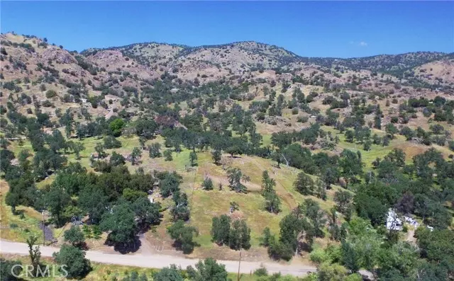 Squaw Valley, CA 93675,0 Mistletoe Road