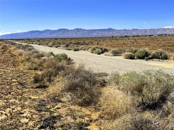 California City, CA 93505,7841 Peach Avenue