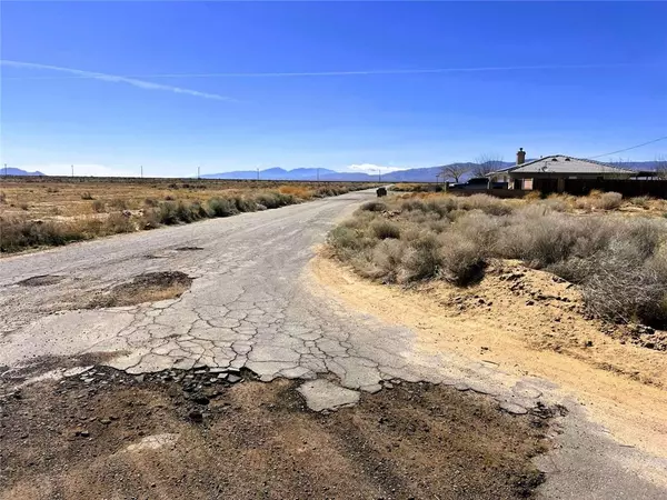 California City, CA 93505,7820 Jacaranda Avenue