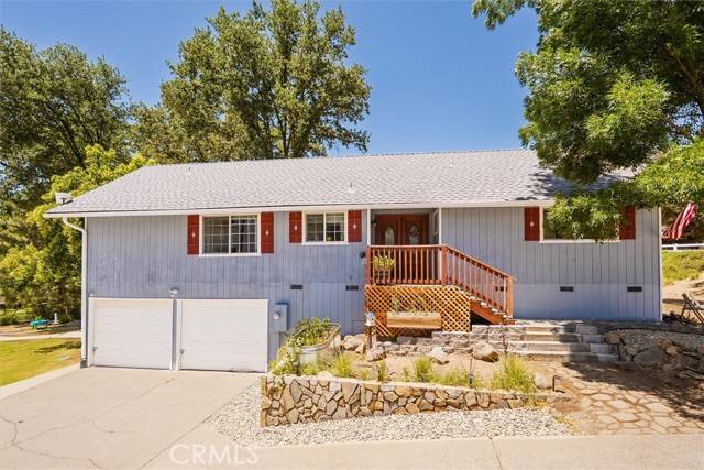 40656 Goldside Drive, Oakhurst, CA 93644