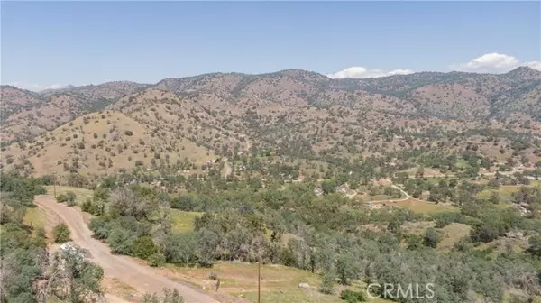 0 Totem Ln, Squaw Valley, CA 93675